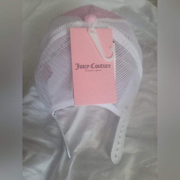 Juicy Couture velour cap - Picture 3 of 4